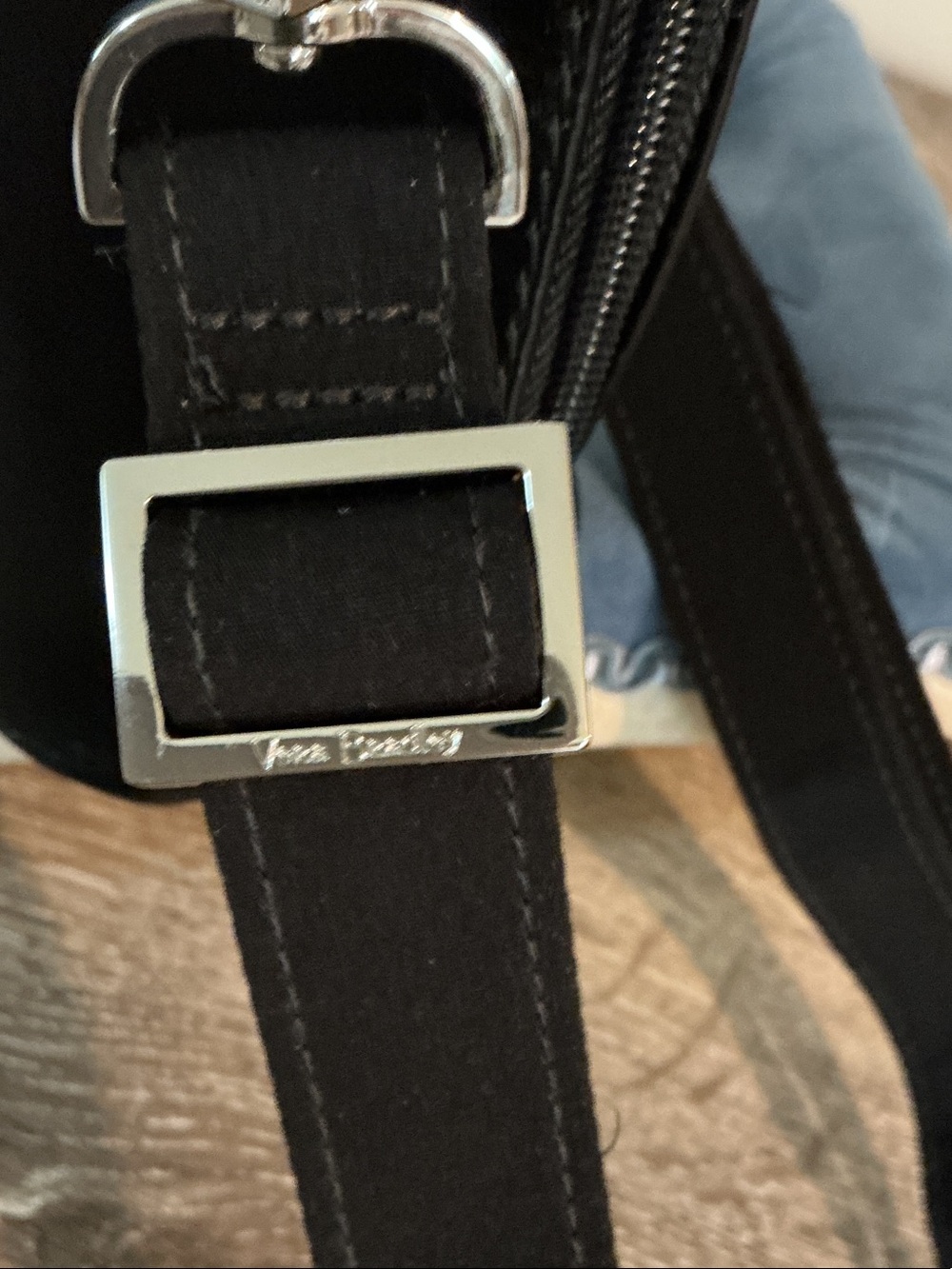 Vera Pelle Black Leather Crossbody Shoulder Bag Silver Hardware EUC 7x6.5x3.25 - Picture 8 of 8